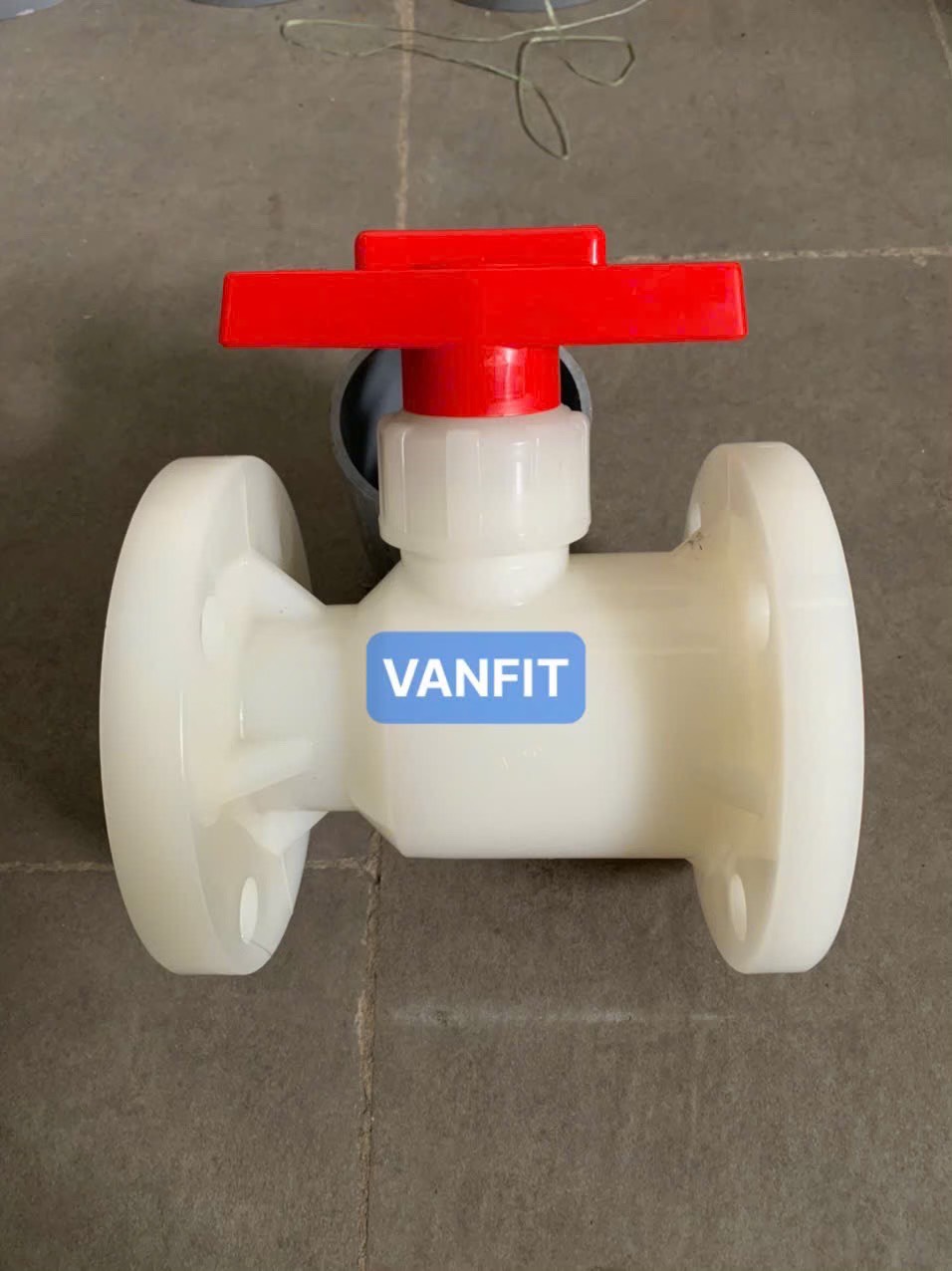 Van bi nhựa mặt bích PVDF DN25