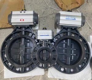 van bướm điều khiển khí nén